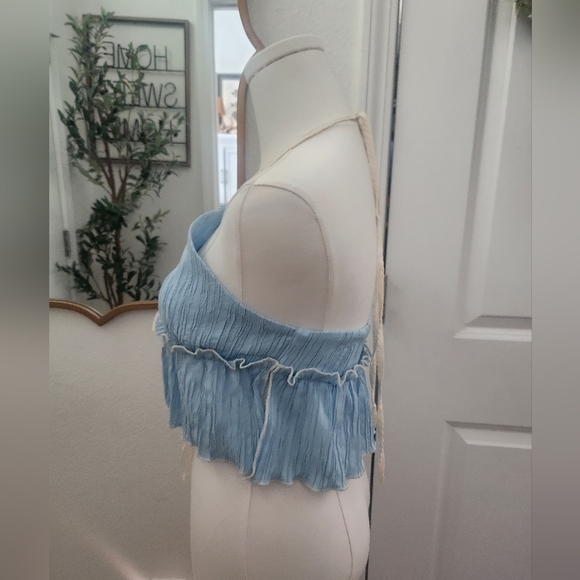 Shein Tie Top - Picture 2 of 3